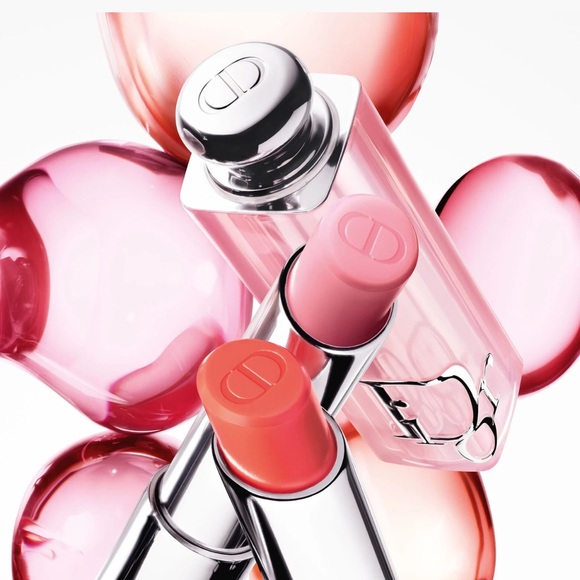 Dior Addict Lip Glow in 006 Berry - Picture 7 of 7